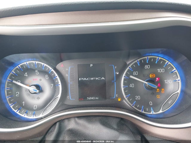 2019 Chrysler Pacifica Touring Plus მანქანა იყიდება აუქციონზე, vin: 2C4RC1FG3KR505709, აუქციონის ნომერი: 45404640
