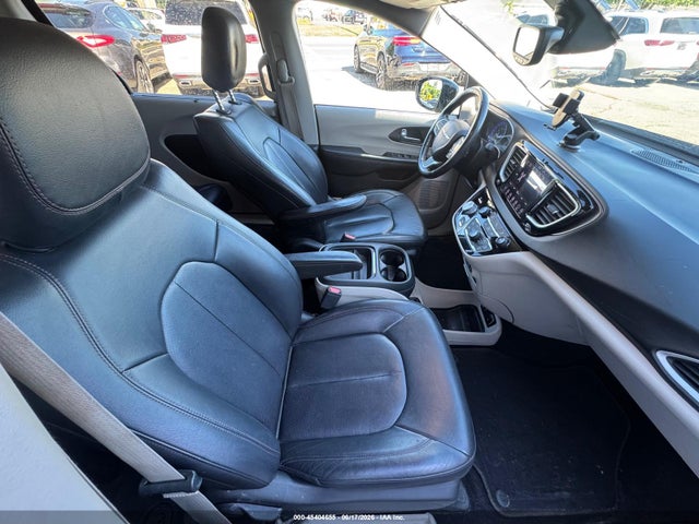 Продаж на аукціоні авто 2019 Chrysler Pacifica Touring L, vin: 2C4RC1BG0KR555280, номер лоту: 45404655