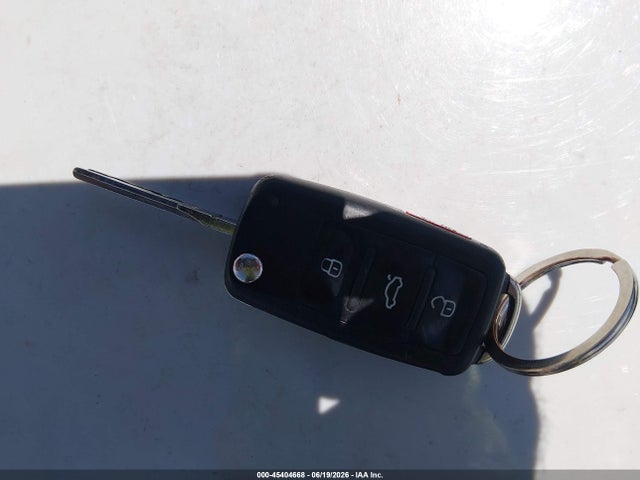 Aukcja sprzedaży 2013 Volkswagen Beetle 2.5l, vin: 3VWJP7AT6DM683517, numer aukcji: 45404668
