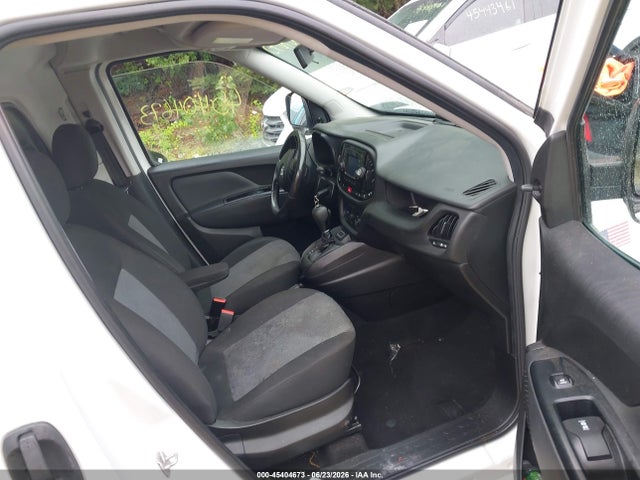45404673 :رقم المزاد ، ZFBERFAB0H6G75702 vin ، 2017 Ram Promaster City Tradesman مزاد بيع