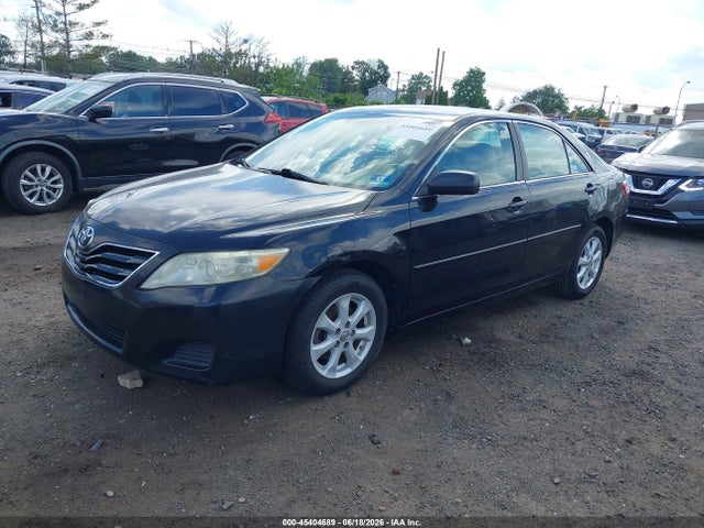 Продаж на аукціоні авто 2011 Toyota Camry Le, vin: 4T1BF3EK3BU150288, номер лоту: 45404689