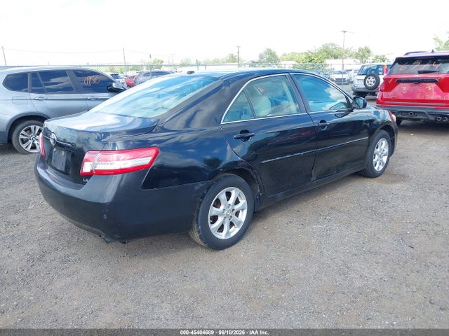 Продаж на аукціоні авто 2011 Toyota Camry Le, vin: 4T1BF3EK3BU150288, номер лоту: 45404689