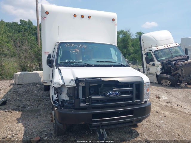 Продажа на аукционе авто 2018 Ford E-450 Cutaway, vin: 1FDXE4FS7JDC32634, номер лота: 45404728