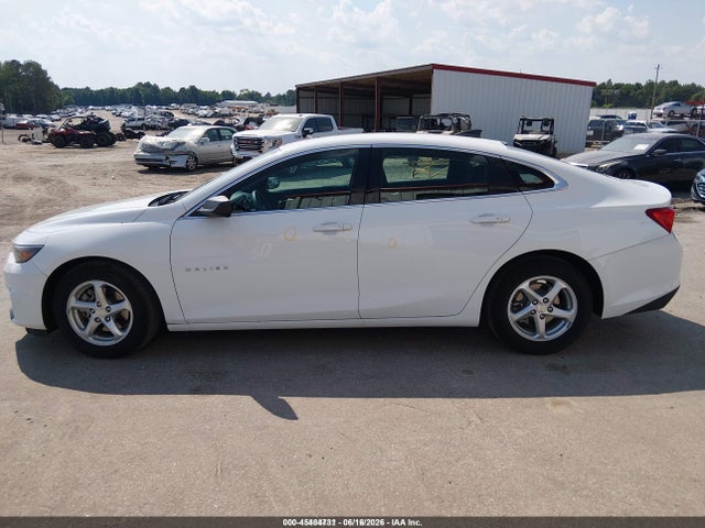 1G1ZC5ST0HF260578 Chevrolet Malibu 1fl