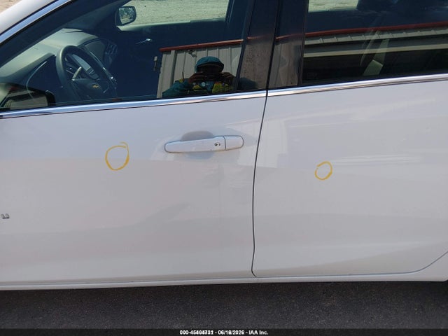 1G1ZC5ST0HF260578 Chevrolet Malibu 1fl