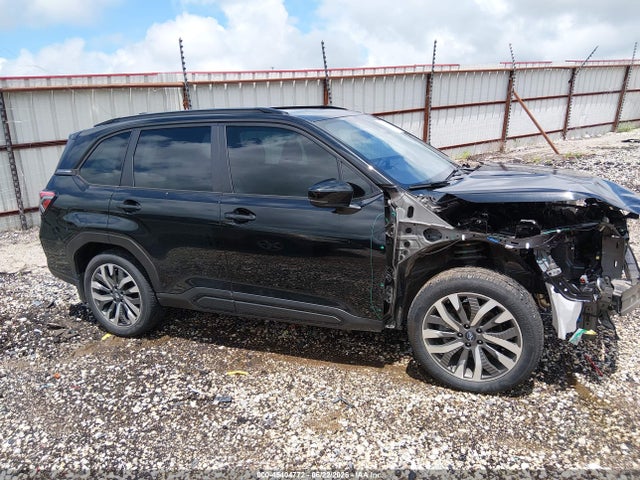 45404772 :رقم المزاد ، JF2SLDTC4SH453539 vin ، 2025 Subaru Forester Touring مزاد بيع
