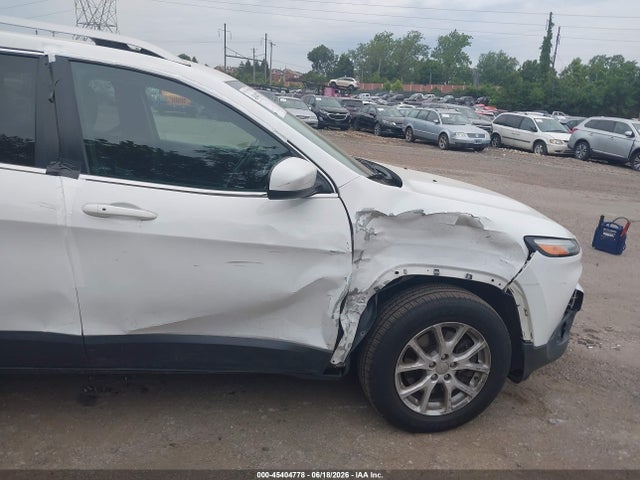 Jeep Cherokee Latitude Plus 4x4 2018 1C4PJMLB2JD505466 Image 6