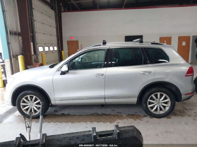 Aukcja sprzedaży 2016 Volkswagen Touareg Vr6 Sport, vin: WVGEF9BP2GD004200, numer aukcji: 45404837