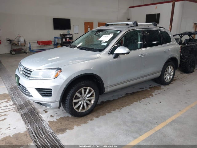 Aukcja sprzedaży 2016 Volkswagen Touareg Vr6 Sport, vin: WVGEF9BP2GD004200, numer aukcji: 45404837