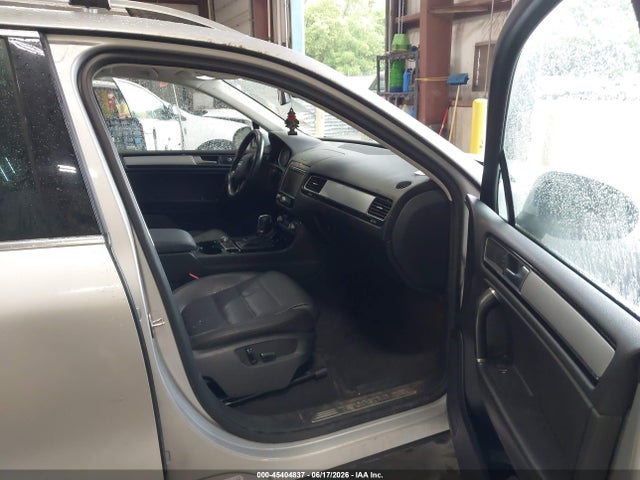 Aukcja sprzedaży 2016 Volkswagen Touareg Vr6 Sport, vin: WVGEF9BP2GD004200, numer aukcji: 45404837