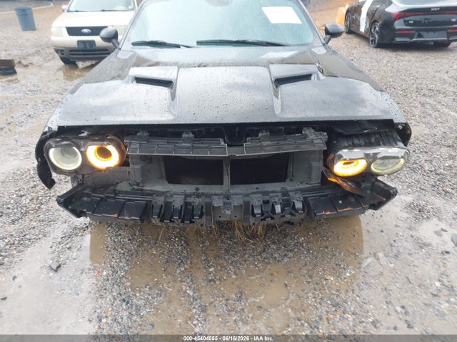 45404855 :رقم المزاد ، 2C3CDZAG9GH309607 vin ، 2016 Dodge Challenger Sxt مزاد بيع