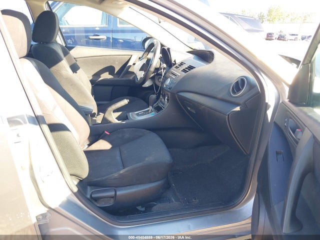 Продаж на аукціоні авто 2011 Mazda Mazda3 I Sport, vin: JM1BL1UG0B1392651, номер лоту: 45404889