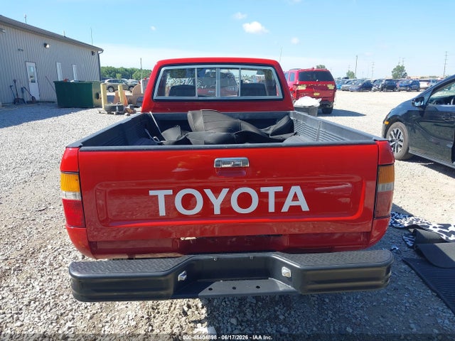 45404898 :رقم المزاد ، JT4RN01P1L7031838 vin ، 1990 Toyota Pickup 1/2 Ton Sht Wheelbase Dlx مزاد بيع