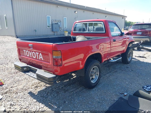 45404898 :رقم المزاد ، JT4RN01P1L7031838 vin ، 1990 Toyota Pickup 1/2 Ton Sht Wheelbase Dlx مزاد بيع