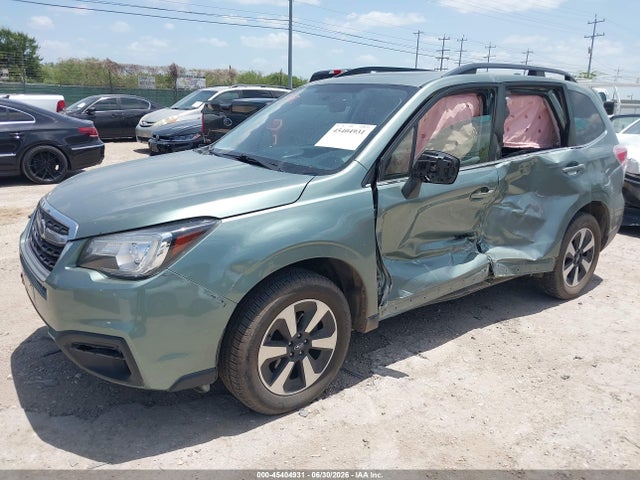45404931 :رقم المزاد ، JF2SJARC7JH517812 vin ، 2018 Subaru Forester 2.5i Limited مزاد بيع