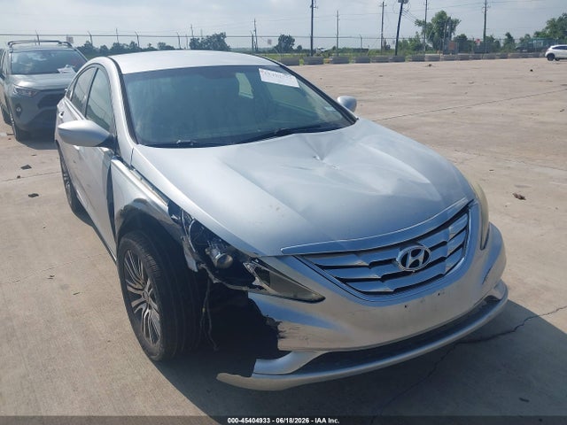 Продажа на аукционе авто 2013 Hyundai Sonata Gls, vin: 5NPEB4AC3DH721261, номер лота: 45404933