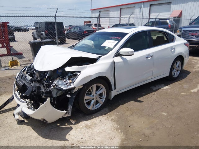 Nissan Altima 2.5 Sv 2015 1N4AL3AP3FC198210 Image 2
