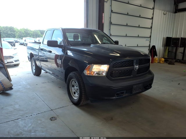 45404960 :رقم المزاد ، 1C6RR7FG4FS789669 vin ، 2015 Ram 1500 Tradesman مزاد بيع