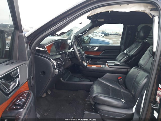 Продаж на аукціоні авто 2019 Lincoln Navigator Select, vin: 5LMJJ2HT6KEL05853, номер лоту: 45404971
