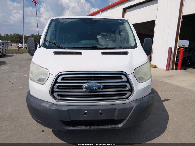 45404981 :رقم المزاد ، 1FBZX2ZM7FKA31218 vin ، 2015 Ford Transit-350 Xlt مزاد بيع