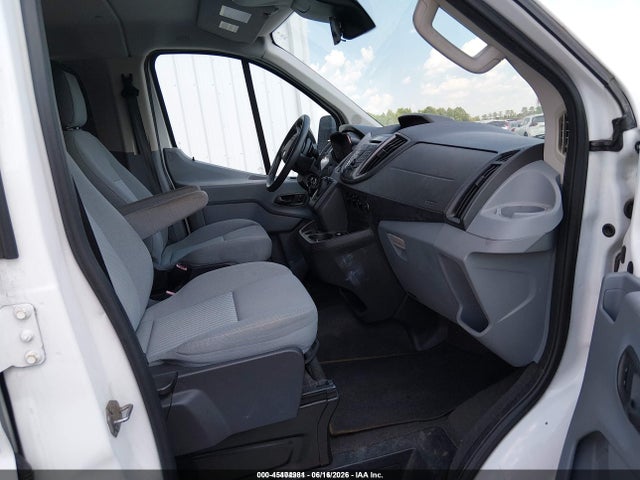 1FBZX2ZM7FKA31218 Ford Transit-350 Xlt