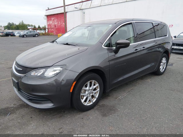 2C4RC1DGXJR253748 Chrysler Pacifica Touring