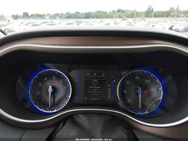 2C4RC1DGXJR253748 Chrysler Pacifica Touring