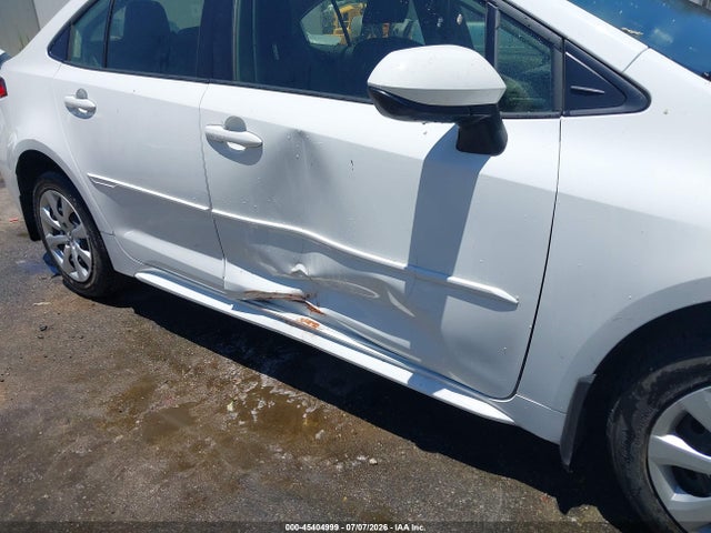 Toyota Corolla Hybrid Le 2025 JTDBCMFE2S3096922 Image 12