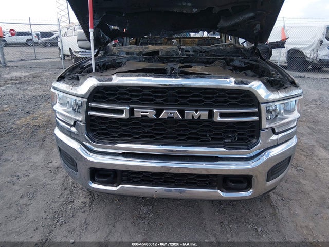2024 Ram 2500 Tradesman  4x4 6'4 Box მანქანა იყიდება აუქციონზე, vin: 3C6UR5CL0RG236206, აუქციონის ნომერი: 45405012