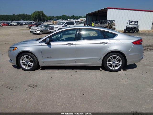 3FA6P0UU1JR254388 Ford Fusion Hybrid S