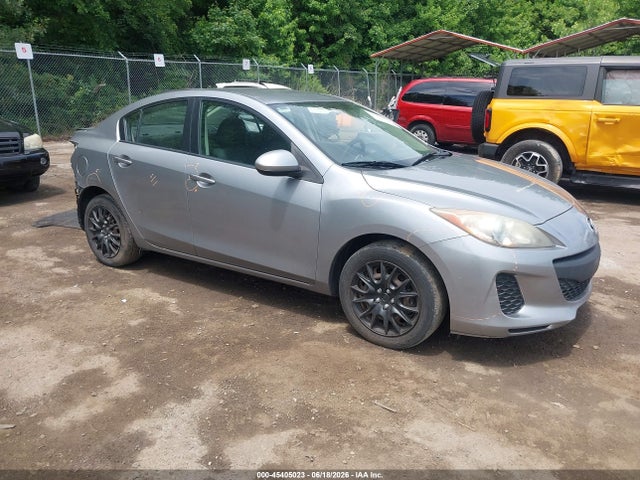 Auction sale of the 2013 Mazda Mazda3 I Sport, vin: JM1BL1U79D1705716, lot number: 45405023
