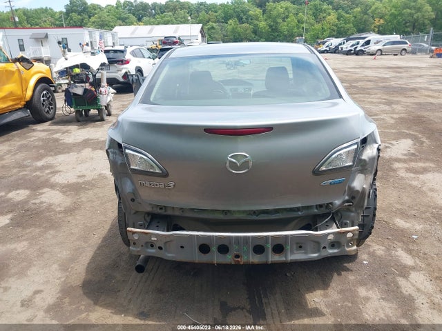2013 Mazda Mazda3 I Sport მანქანა იყიდება აუქციონზე, vin: JM1BL1U79D1705716, აუქციონის ნომერი: 45405023