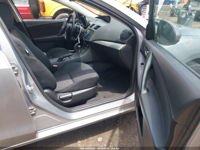 2013 Mazda Mazda3 I Sport მანქანა იყიდება აუქციონზე, vin: JM1BL1U79D1705716, აუქციონის ნომერი: 45405023