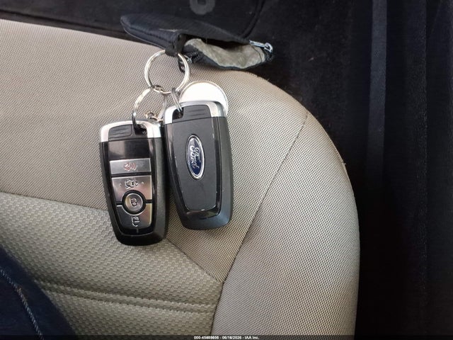 3FA6P0UU5JR271601 Ford Fusion Hybrid S