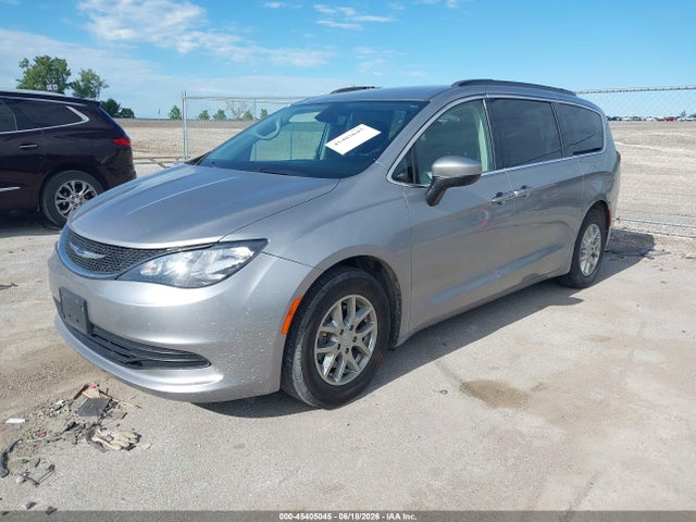 Продаж на аукціоні авто 2020 Chrysler Voyager Lxi, vin: 2C4RC1DG1LR176447, номер лоту: 45405045