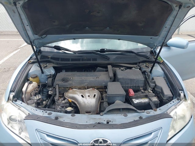 45405050 :رقم المزاد ، 4T1BE46K47U656629 vin ، 2007 Toyota Camry Le مزاد بيع