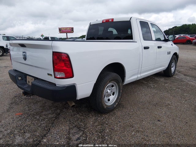 45405088 :رقم المزاد ، 1C6RR6FG6HS614837 vin ، 2017 Ram 1500 Tradesman  4x2 6'4 Box مزاد بيع