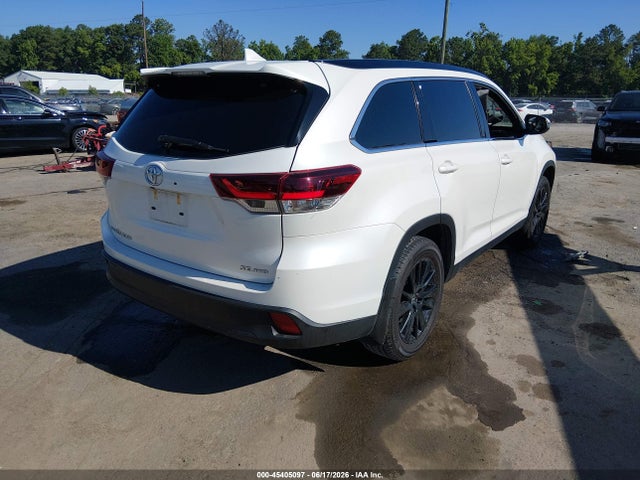 Toyota Highlander Se 2019 5TDJZRFH6KS627569 Image 4