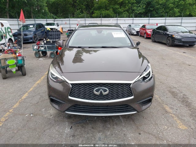 45405106 :رقم المزاد ، SJKCH5CP7KA011728 vin ، 2019 Infiniti Qx30 Luxe مزاد بيع