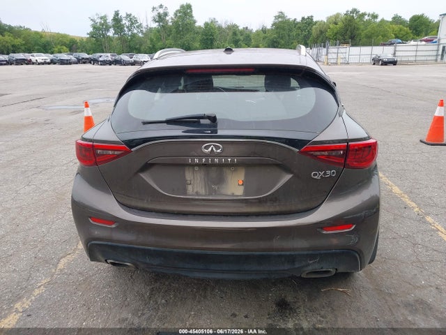 45405106 :رقم المزاد ، SJKCH5CP7KA011728 vin ، 2019 Infiniti Qx30 Luxe مزاد بيع