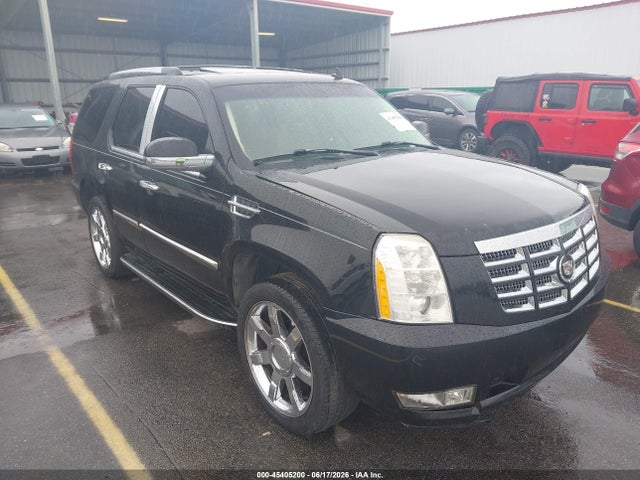 Auction sale of the 2007 Cadillac Escalade Standard, vin: 1GYEC63827R333897, lot number: 45405200