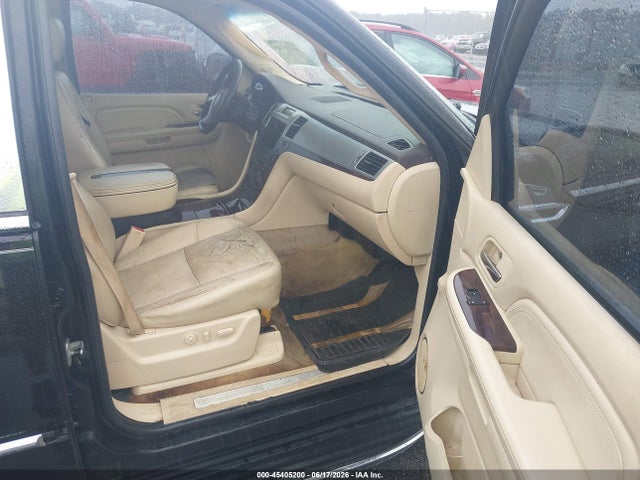 Продаж на аукціоні авто 2007 Cadillac Escalade Standard, vin: 1GYEC63827R333897, номер лоту: 45405200