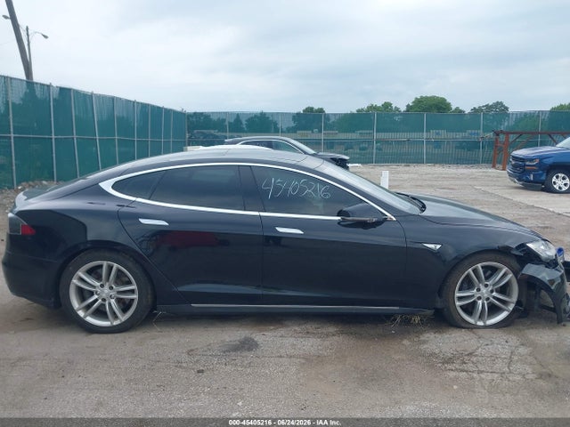 Продажа на аукционе авто 2015 Tesla Model S 70d/85d/p85d, vin: 5YJSA1E28FF103716, номер лота: 45405216