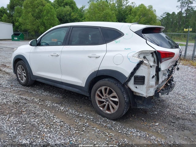Hyundai TUCSON SE 2017 KM8J23A49HU579801 Image 3
