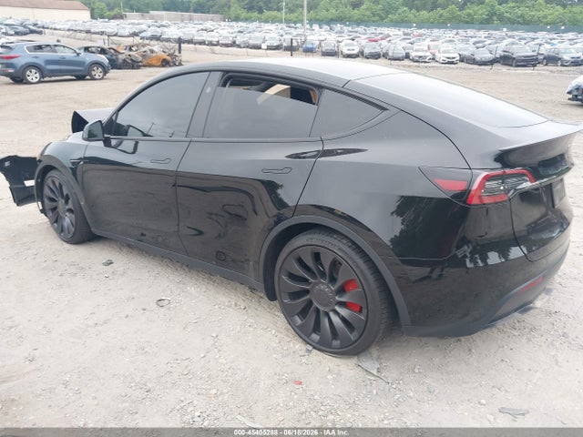 2024 Tesla Model Y Performance Dual Motor All-wheel Drive მანქანა იყიდება აუქციონზე, vin: 7SAYGDEF8RF043182, აუქციონის ნომერი: 45405288