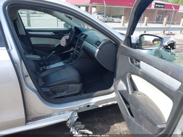Aukcja sprzedaży 2012 Volkswagen Passat 2.5l Se, vin: 1VWBH7A39CC104313, numer aukcji: 45405302