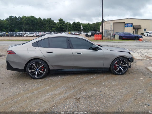 2024 Bmw I5 M60 მანქანა იყიდება აუქციონზე, vin: WBY43FK09RCP76825, აუქციონის ნომერი: 45405315