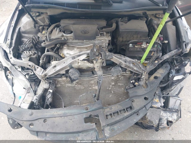 45405320 :رقم المزاد ، 4T1BF1FKXHU633577 vin ، 2017 Toyota Camry Le مزاد بيع
