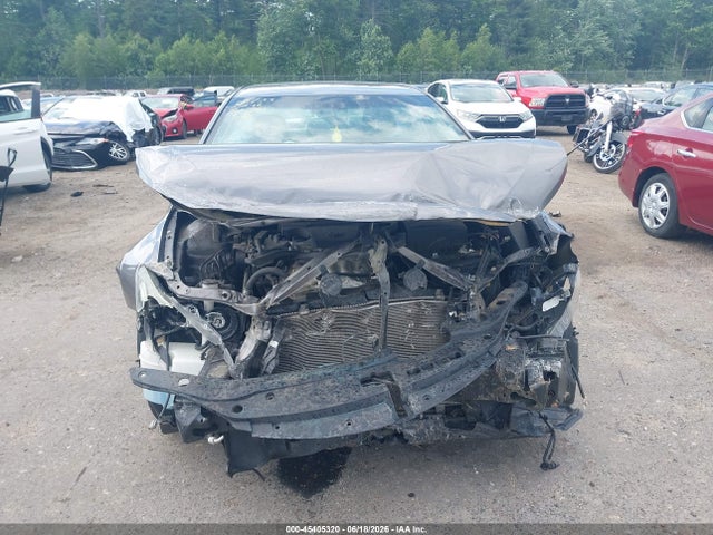4T1BF1FKXHU633577 Toyota CAMRY LE