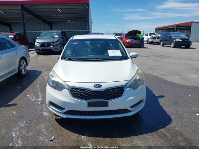 KIA FORTE LX 2016 KNAFX4A63G5506819 Image 12